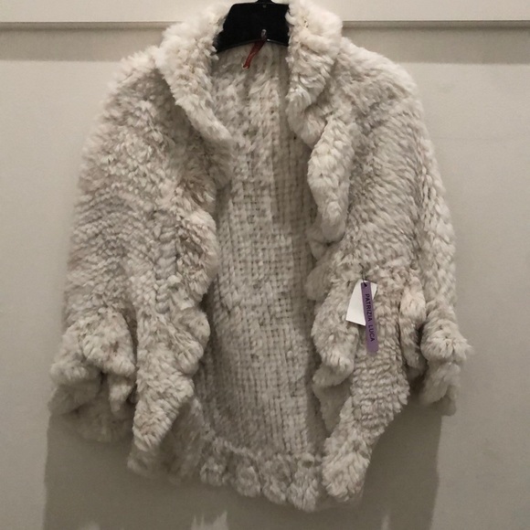 Sweaters - Fur Shrug